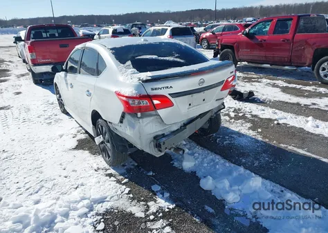 2018 Nissan Sentra Sr z USA, uszkodzony, nr VIN 3N1AB7AP7JY341411